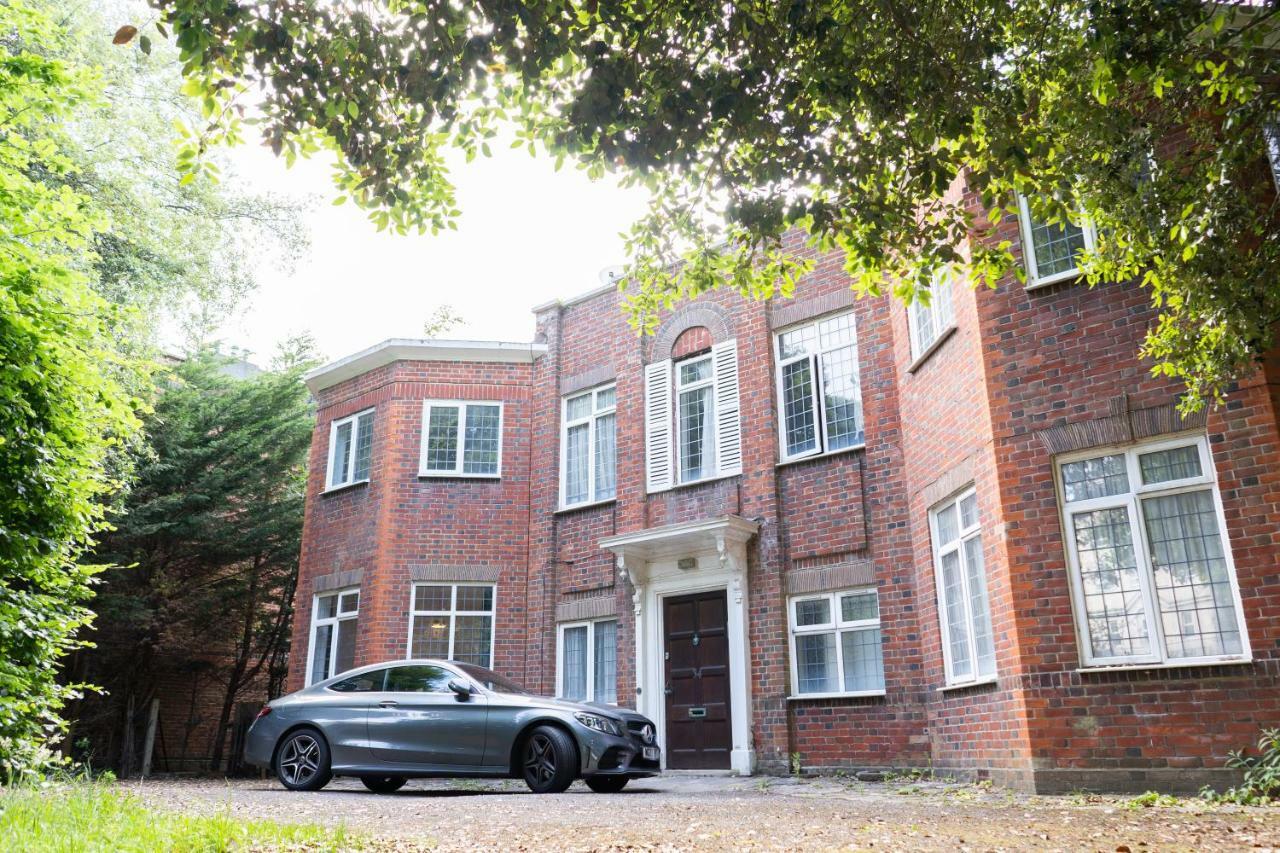 Apartment East Cliff Manor